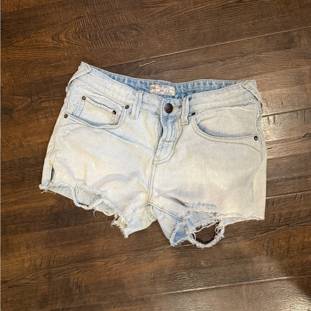 We The Free Blue Jean Shorts Distressed Cut-Off Style